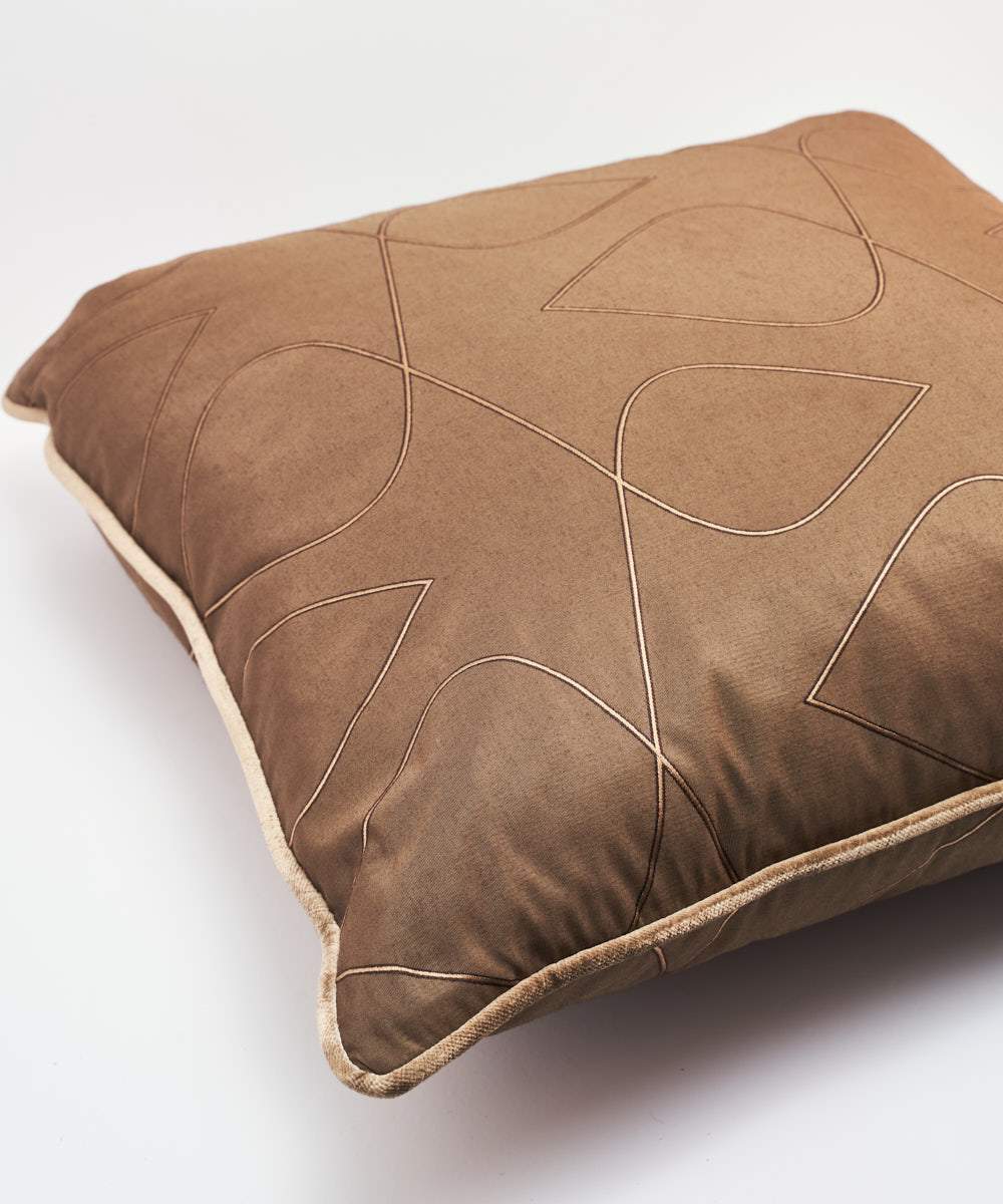 The Wire Cushion l Kinzzi Collection l Home and Decor l Kinzzi